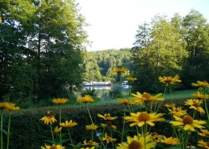 Nette In Mit Kleiner Terrasse By Interhome